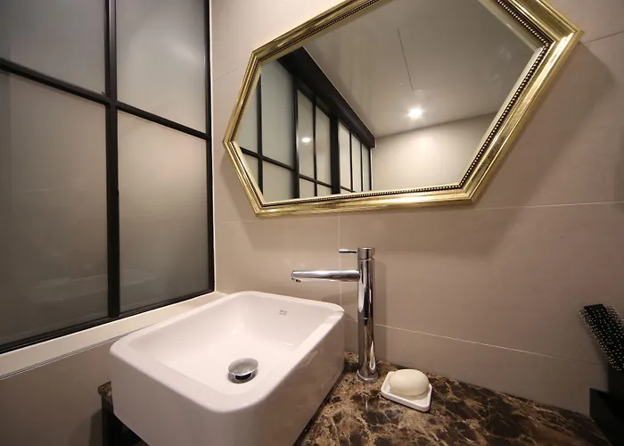 Dublin Motel 3*